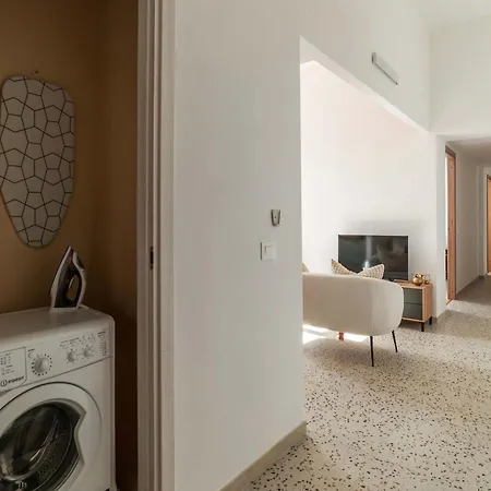 Kaizen The Barista 3br With Coffee Station